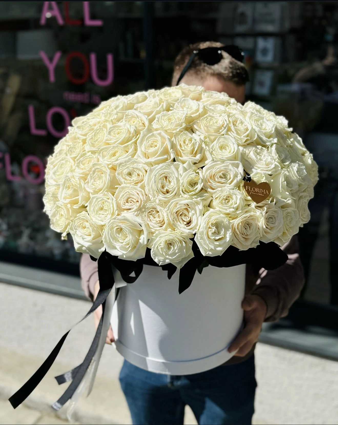 Цветочный ящик "Белые розы"