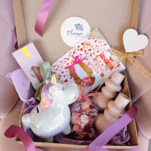 Подарочная коробка #9