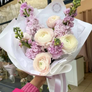 Bouquet of Ranunculus and Matthiola
