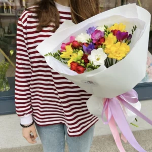 Букет Микс из фрезий