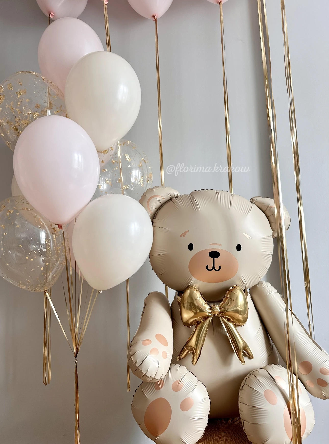 Balloon set #195 Teddy bear, balloon bouquet and ceiling balloons