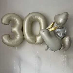 Набор воздушных шаров #225 с кроликом и букетом сердечек