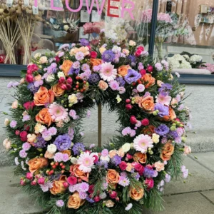 Траурный венок #3 гербера, роза, гвоздики