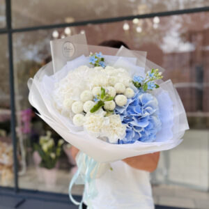 Букет #73 с гортензией и хризантемой Ньютон