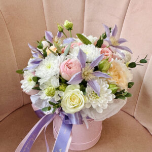 Цветочная коробка #13 хризантемы и клематисы